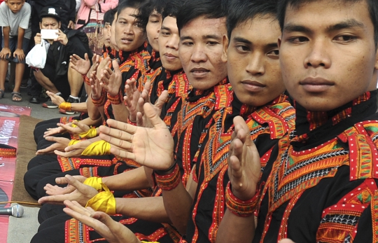 Dukung Jokowi nyapres, warga Aceh menari Saman di HI