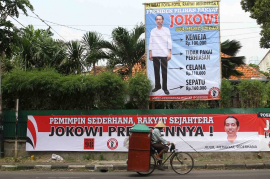 Baliho kesederhanaan Capres Jokowi hiasi sudut Ibu Kota