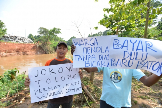 Tolak normalisasi Ciliwung, warga Condet tuntut ganti rugi