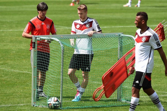 Latihan perdana tim 'Der Panzer' Jerman jelang Piala Dunia 2014