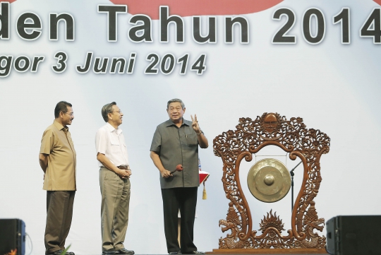 SBY buka Rakornas Pilpres 2014 dengan pukul gong