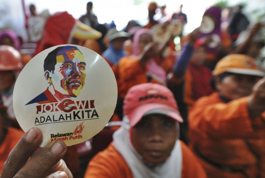 Antusiasme para tukang sapu jalanan deklarasi dukung Jokowi-JK