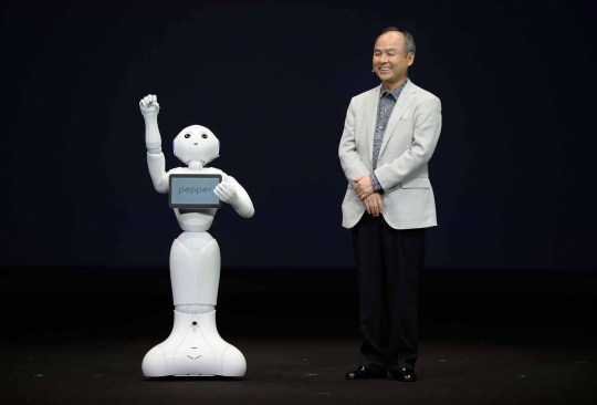 Canggihnya robot humanoid pertama di dunia yang punya 'perasaan'