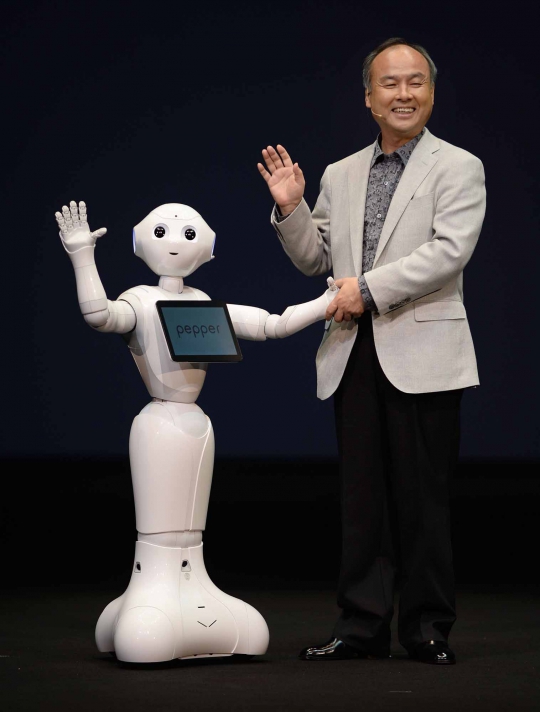 Canggihnya robot humanoid pertama di dunia yang punya 'perasaan'
