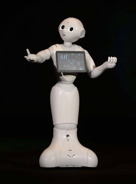 Canggihnya robot humanoid pertama di dunia yang punya 'perasaan'