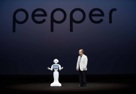 Canggihnya robot humanoid pertama di dunia yang punya 'perasaan'