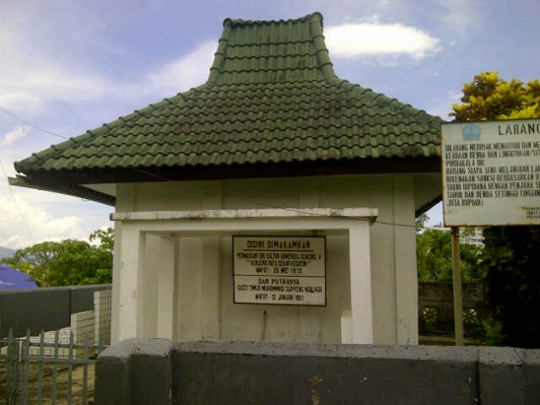 Mengintip makam istri Sri Sultan HB V di Manado