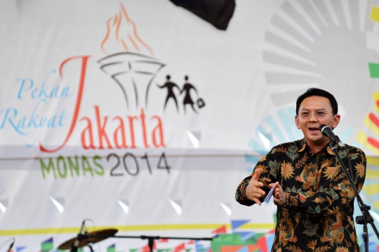 Tradisi palang pintu Betawi sambut Ahok di pembukaan PRJ Monas