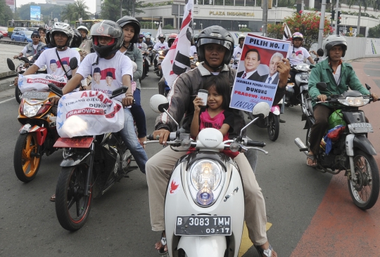 Aksi puluhan tukang ojek deklarasi dukung Prabowo-Hatta