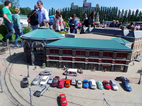 Menelusuri bangunan bersejarah Belanda di Museum Madurodam