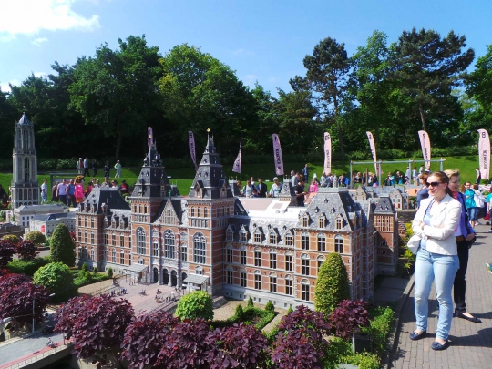 Menelusuri bangunan bersejarah Belanda di Museum Madurodam