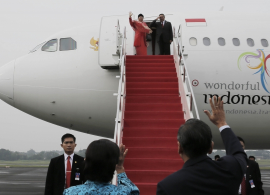 SBY berangkat ke Fiji tanpa pesawat kepresidenan