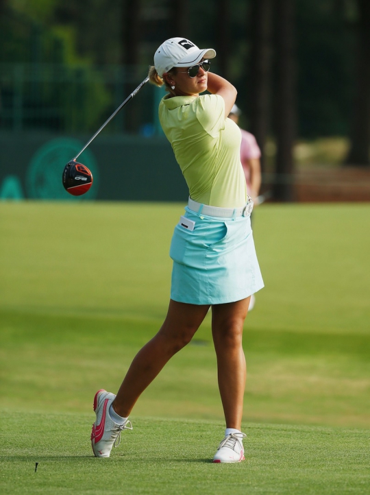 Aksi pegolf cantik di turnamen Golf Wanita AS Terbuka 2014