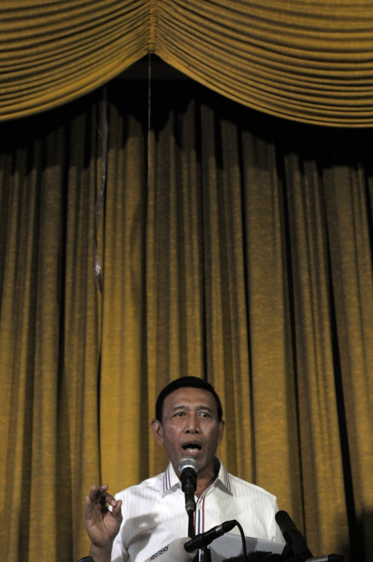 Wiranto bicara soal Prabowo dan penculikan aktivis