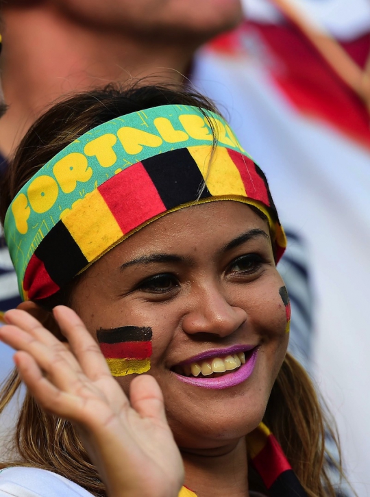 Wajah-wajah cantik hiasi laga Jerman Vs Ghana