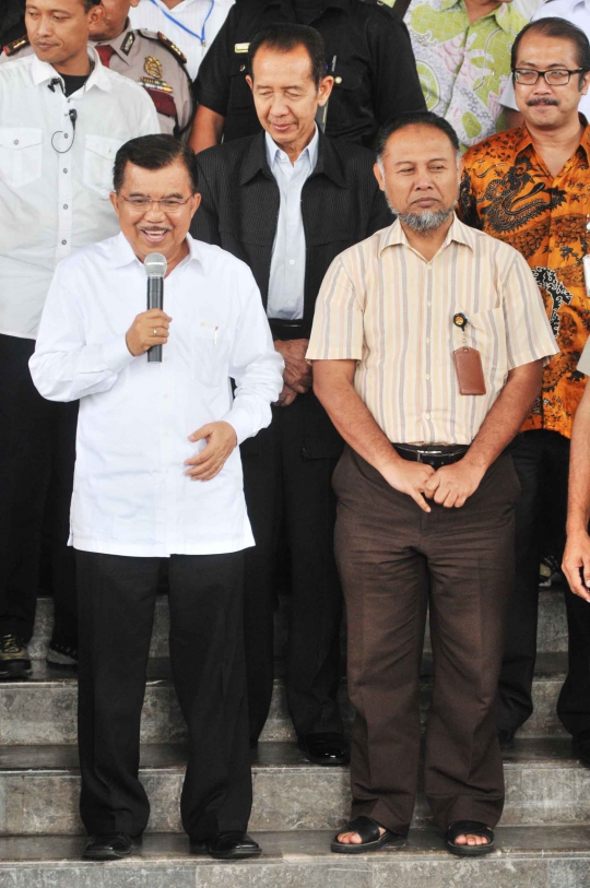 Jokowi dan Jusuf Kalla usai klarifikasi harta kekayaan ke KPK