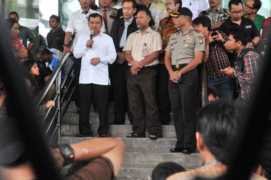 Jokowi dan Jusuf Kalla usai klarifikasi harta kekayaan ke KPK