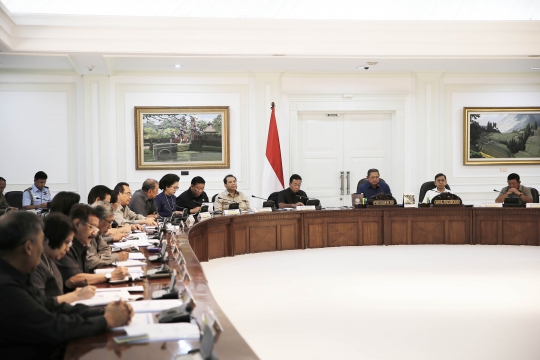 Suasana rapat kabinet bahas ketersediaan pangan selama Ramadan