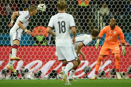 Menang 2-1 atas Aljazair, Jerman lolos ke babak delapan besar