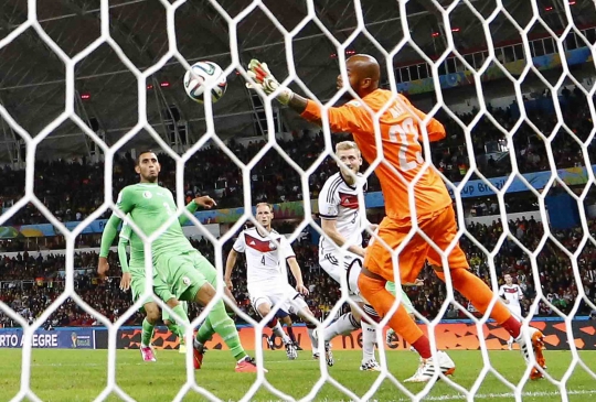 Menang 2-1 atas Aljazair, Jerman lolos ke babak delapan besar