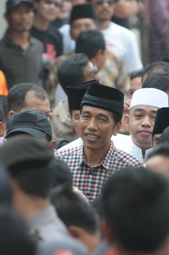 Jokowi temui 1.000 anak yatim piatu di Sukabumi