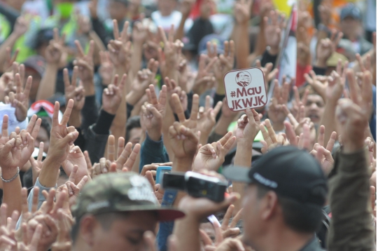 Antusias warga sambut kampanye Jokowi di Bandung