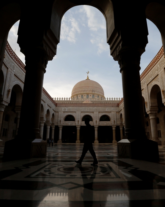 Menelusuri Masjid Al-Shaleh, rumah Allah termegah di Yaman
