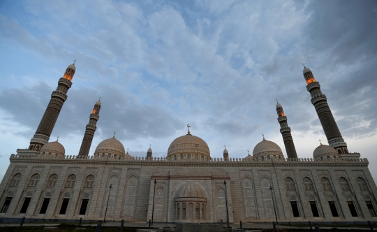 Menelusuri Masjid Al-Shaleh, rumah Allah termegah di Yaman