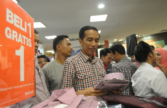 Jokowi jalan-jalan ke Metropolitan Mall Bekasi