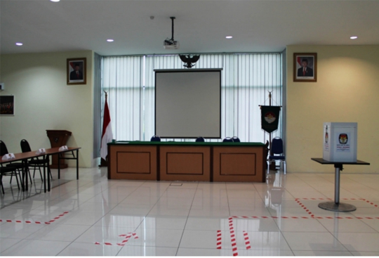Suasana pencoblosan pilpres di TPS Kuching Malaysia