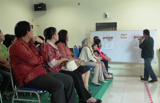 Suasana pencoblosan pilpres di TPS Kuching Malaysia
