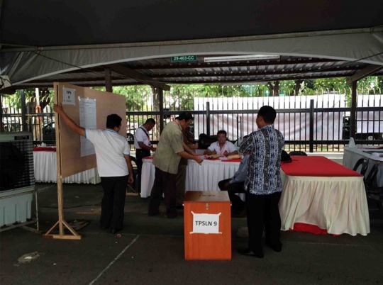 Menengok suasana penghitungan suara Pilpres di Kinabalu