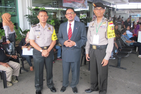 Memantau penghitungan suara Pilpres di TPSLN Tawau