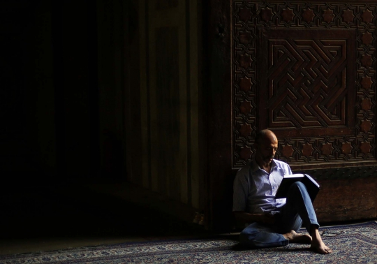 Mencari kemuliaan malam lailatul qadar di Masjid Biru