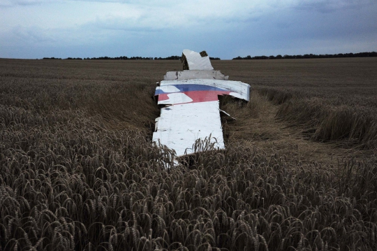 Yang tersisa dari tragedi jatuhnya Malaysia Airlines di Ukraina