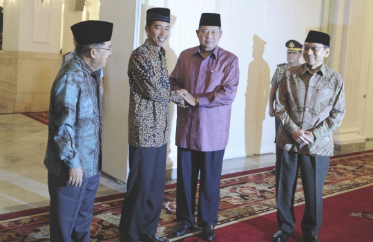 SBY salat magrib bareng Capres Jokowi dan Prabowo