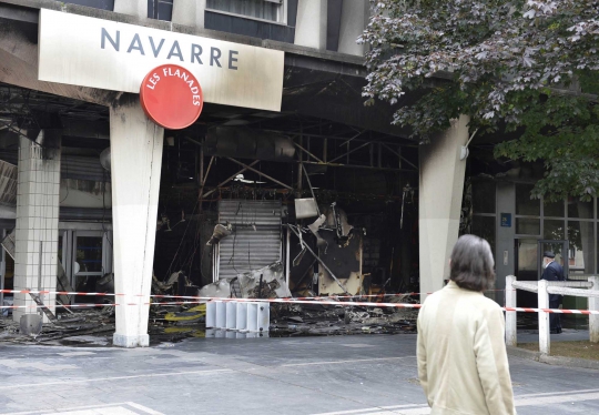Kecam Israel, warga Prancis bakar toko-toko Yahudi di Sarcelles