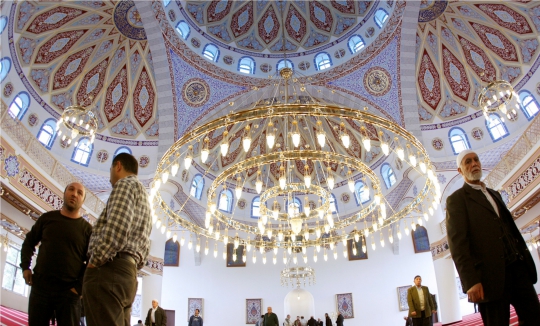 Menelusuri Masjid Merkez, tempat suci muslim terbesar di Jerman