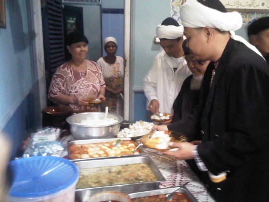 Menengok perayaan Lebaran jemaah An Nadzir di Koja