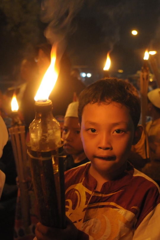 Kemeriahan pawai obor di Ibu Kota sambut Idul Fitri 1435 H