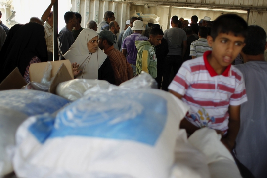 Warga Gaza terima bantuan makanan dari PBB