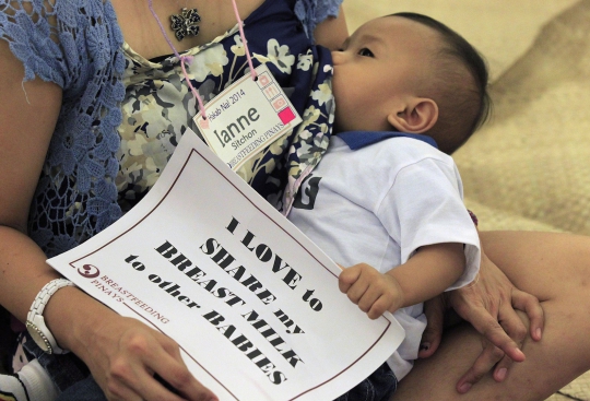 Promosikan manfaat ASI, ratusan ibu di Filipina menyusui massal