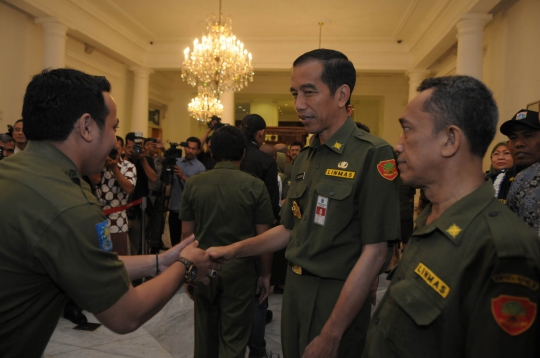 Jokowi-Ahok halal bihalal dengan PNS DKI di Balai Agung