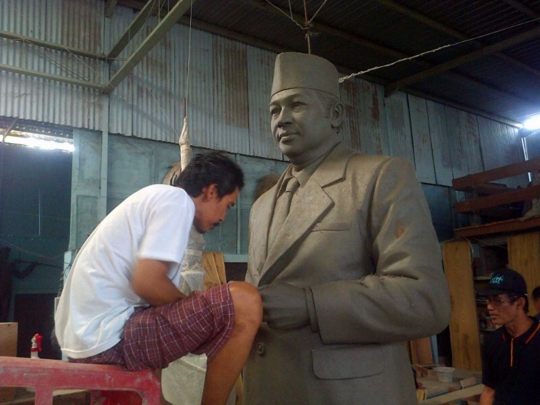 Menengok pembuatan patung enam presiden Indonesia di Yogya