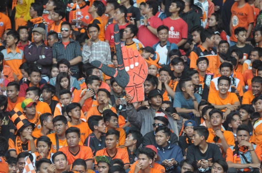 Puluhan ribu Jakmania padati laga 'El Clasico Indonesia' di GBK