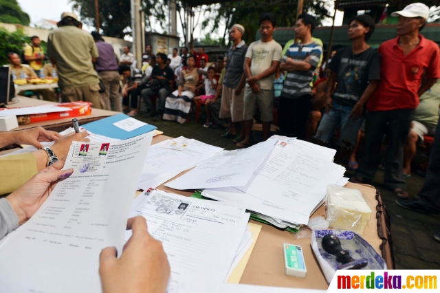 Foto Operasi Bina Kependudukan Pendatang Baru Di Pasar