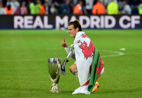 Euforia Los Blancos angkat trofi Piala Super Eropa