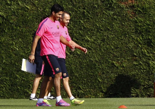 Latihan perdana Luis Suarez bersama Barcelona