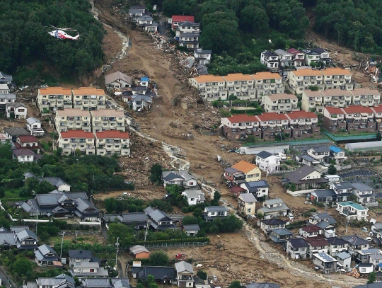 Ratusan rumah tersapu longsor di Hiroshima, 18 tewas