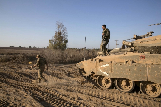 Barisan tank Israel kembali kepung perbatasan Jalur Gaza